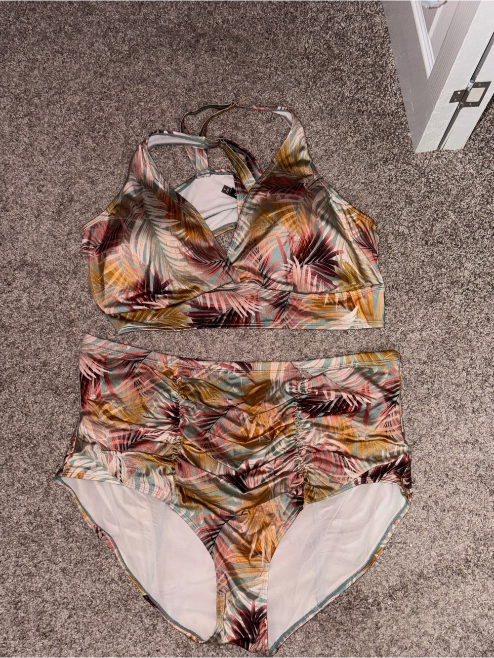 Torrid Plus Size Tropical Leaf Print High-Waist Bikini Set - Picture 2 of 4